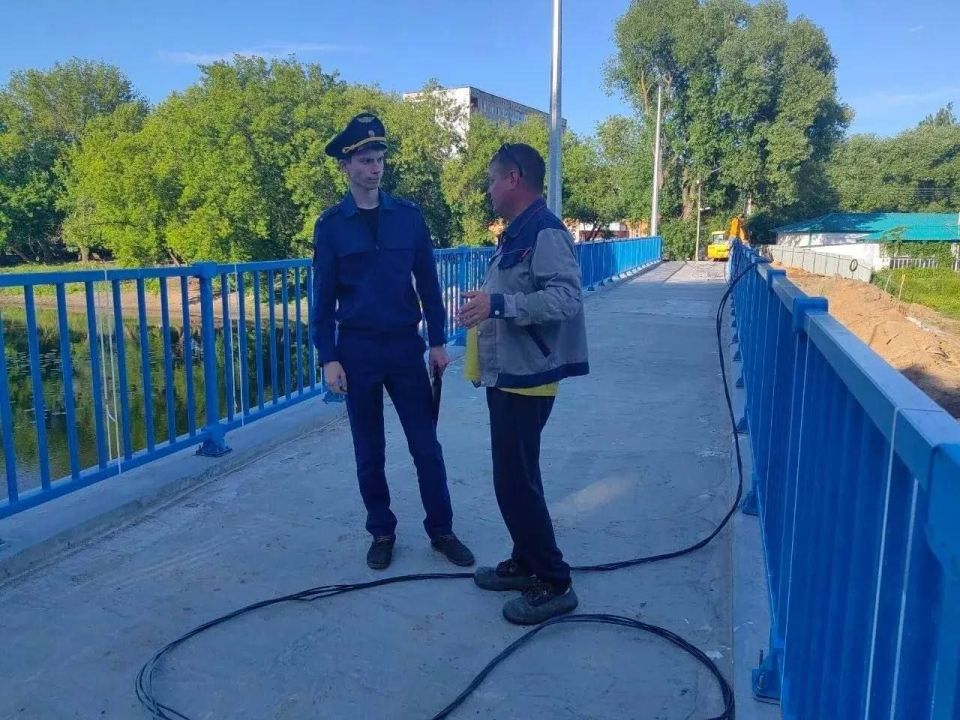 Прокуратура г. Димитровграда проводит проверку исполнения законодательства о контрактной системе в сфере закупок товаров, работ, услуг для обеспечения государственных и муниципальных нужд Прокуратура г. Димитровграда проводит проверку исполнения законодательства о контрактной системе в сфере закупок товаров, работ, услуг для обеспечения государственных и муниципальных нужд
