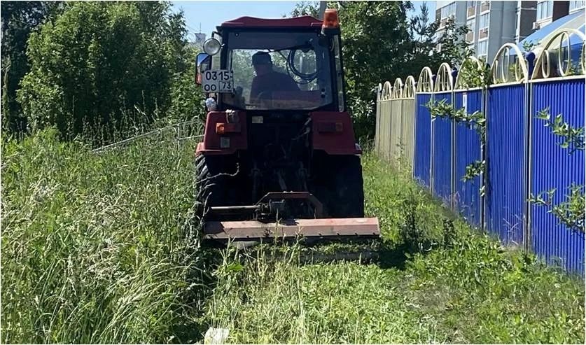 С улиц Ульяновска за выходные вывезли 33 самосвала смёта С улиц Ульяновска за выходные вывезли 33 самосвала смёта
