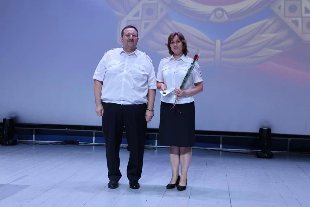 В Ульяновске прошло торжественное собрание, посвященное юбилею Госавтоинспекции В Ульяновске прошло торжественное собрание, посвященное юбилею Госавтоинспекции