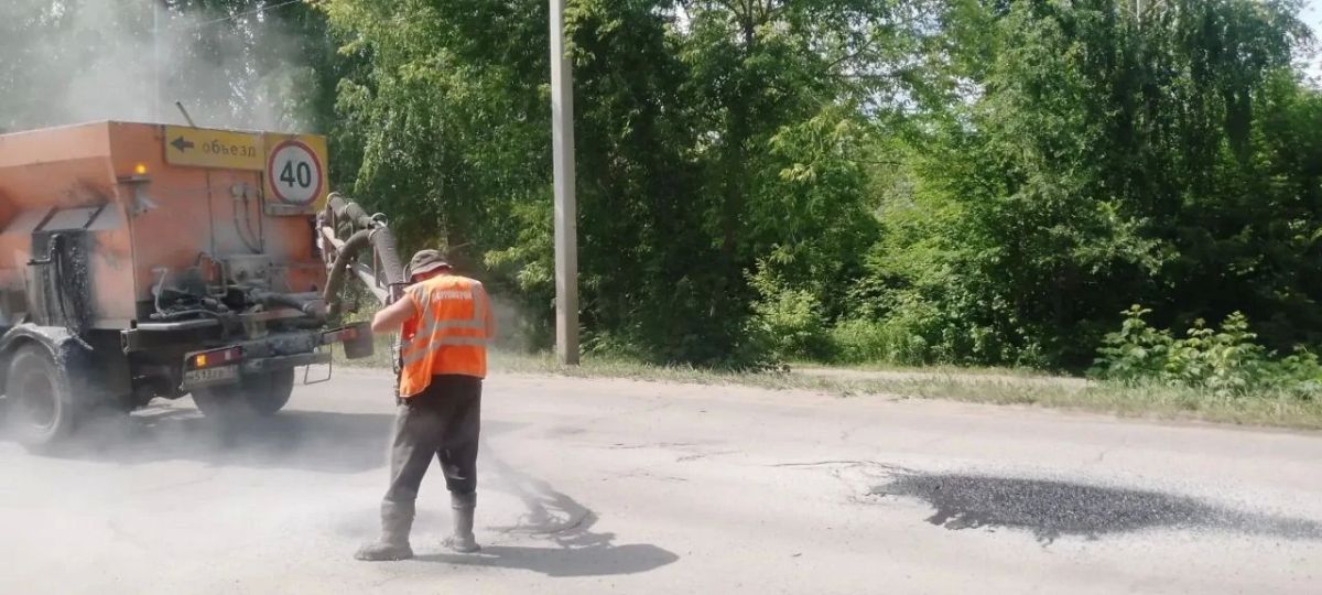 В течение суток на содержании и благоустройстве Ульяновска задействовали 115 единиц спецтехники и 150 рабочих В течение суток на содержании и благоустройстве Ульяновска задействовали 115 единиц спецтехники и 150 рабочих