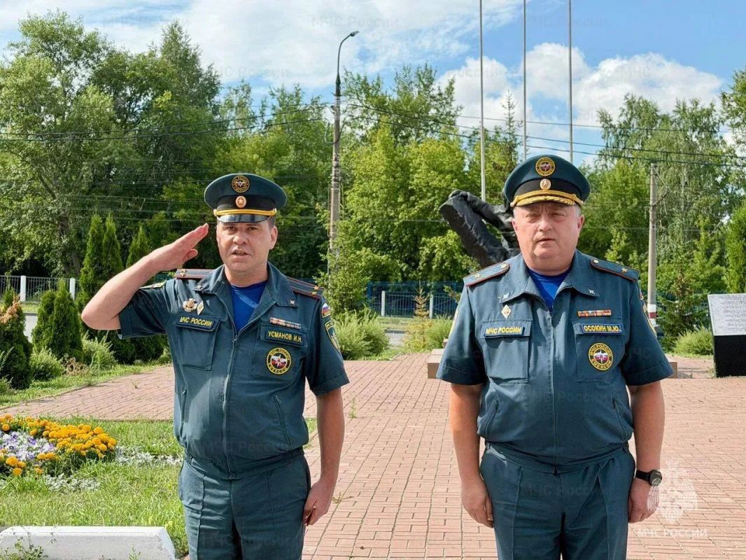 Сотрудники ведомства отмечены наградами Сотрудники ведомства отмечены наградами