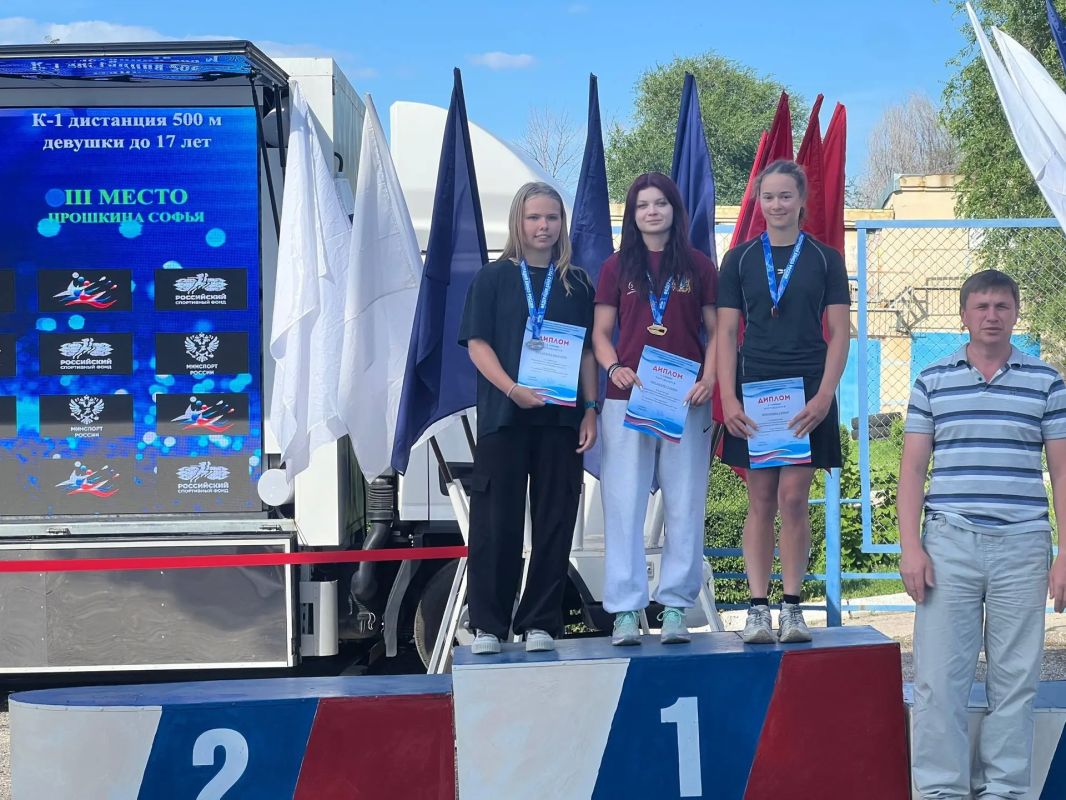Ульяновские гребчихи привезли восемь медалей с Чемпионата и Первенстве ПФО Ульяновские гребчихи привезли восемь медалей с Чемпионата и Первенстве ПФО