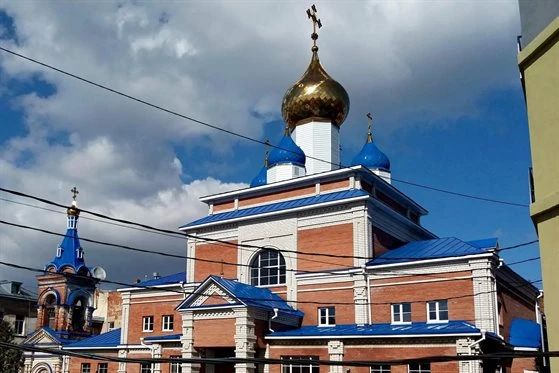 Приватная зона. Симбирская епархия просит власти Ульяновска проверить законность стриптиз-клуба