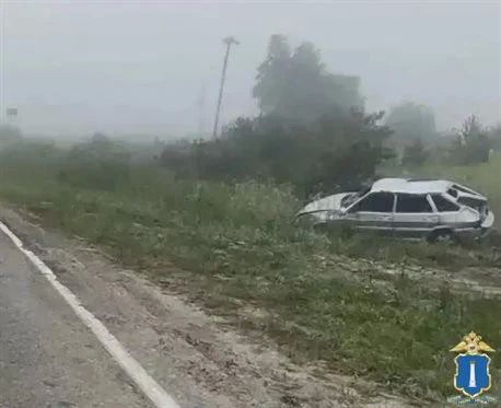 В Кузоватовском районе ВАЗ опрокинулся в кювет
