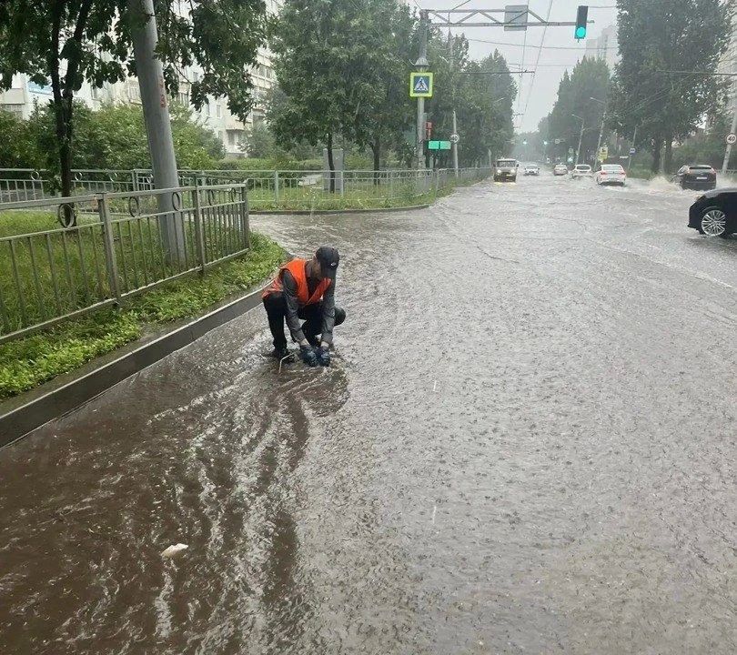 Ульяновске создан круглосуточный оперативный штаб для координации действий при продолжительном сильном дожде и ветре до 20 м/с 17–18 июля