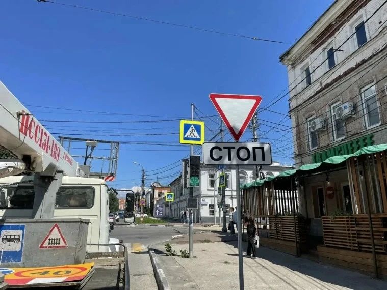 20 июля на дорогах Ульяновска работало 120 единиц спецтехники 20 июля на дорогах Ульяновска работало 120 единиц спецтехники