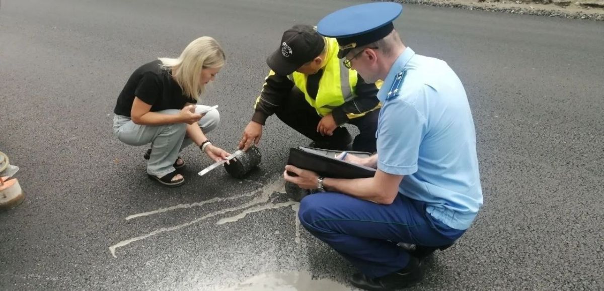 Прокуратура Сурского района проводит проверку исполнения законодательства о безопасности дорожного движения Прокуратура Сурского района проводит проверку исполнения законодательства о безопасности дорожного движения