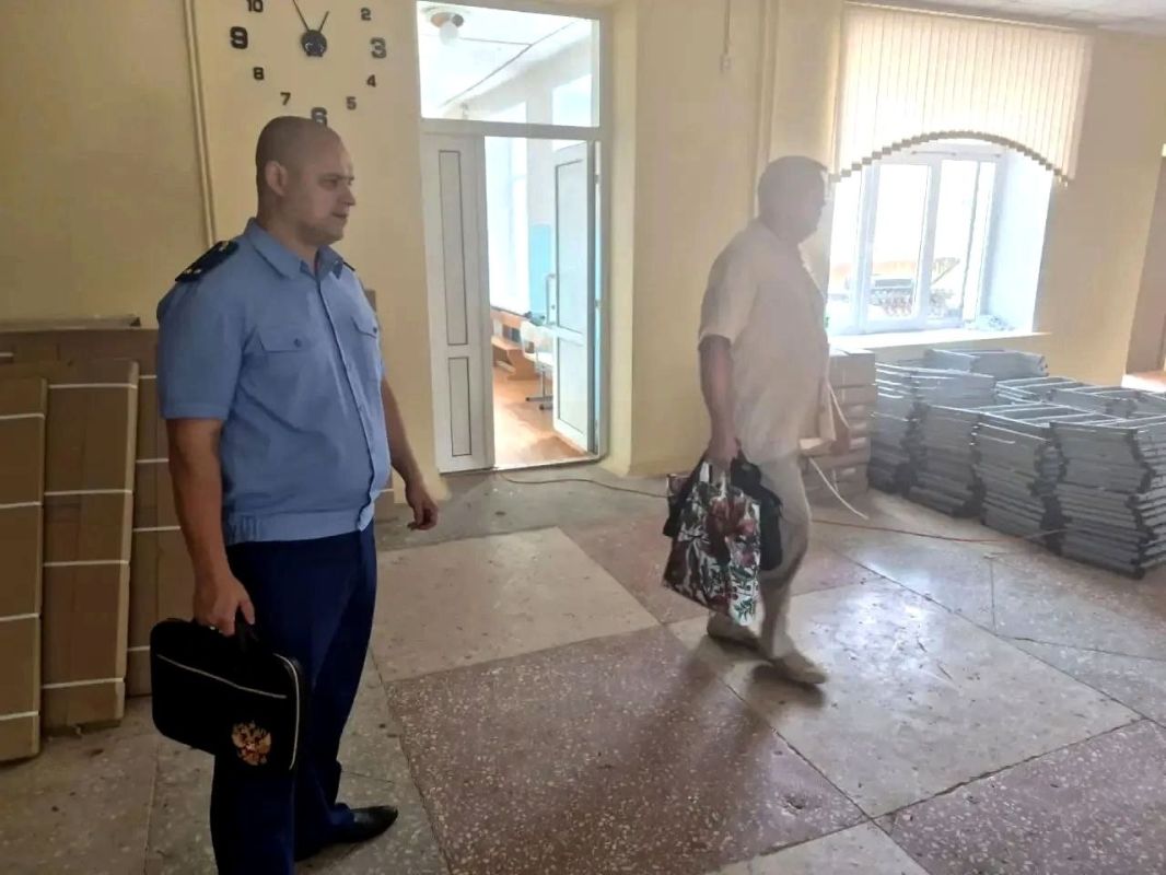 Прокуратура Чердаклинского района проводит проверку исполнения законодательства о пожарной безопасности Прокуратура Чердаклинского района проводит проверку исполнения законодательства о пожарной безопасности