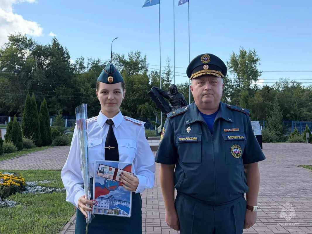 Молодое пополнение в строю! Молодое пополнение в строю!