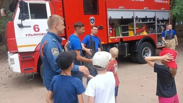 В загородных лагерях Ульяновска детям рассказывают о правилах пожарной безопасности В загородных лагерях Ульяновска детям рассказывают о правилах пожарной безопасности
