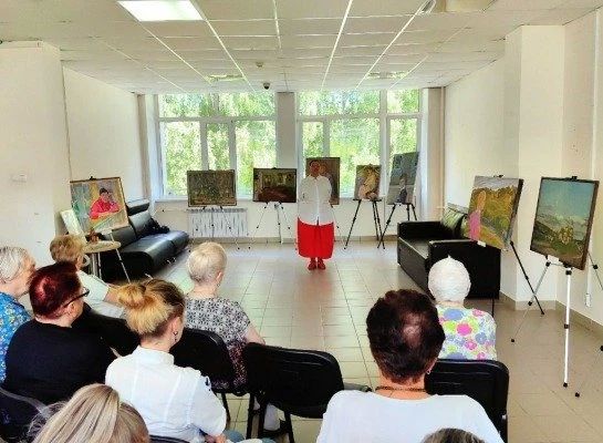 В Ульяновскую психиатрическую больницу имени Копосова привезли экспозицию «Женский портрет