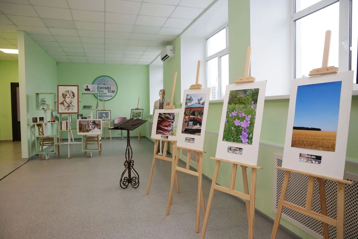 В Павловском районе завершаются обновления центральной библиотеки имени С.А. Есенина В Павловском районе завершаются обновления центральной библиотеки имени С.А. Есенина