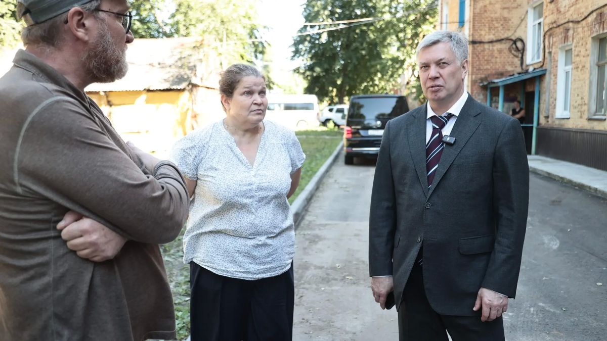Алексей Русских: Главам муниципалитетов поручил усилить контроль за реализацией программы «Мой двор» Алексей Русских: Главам муниципалитетов поручил усилить контроль за реализацией программы «Мой двор»