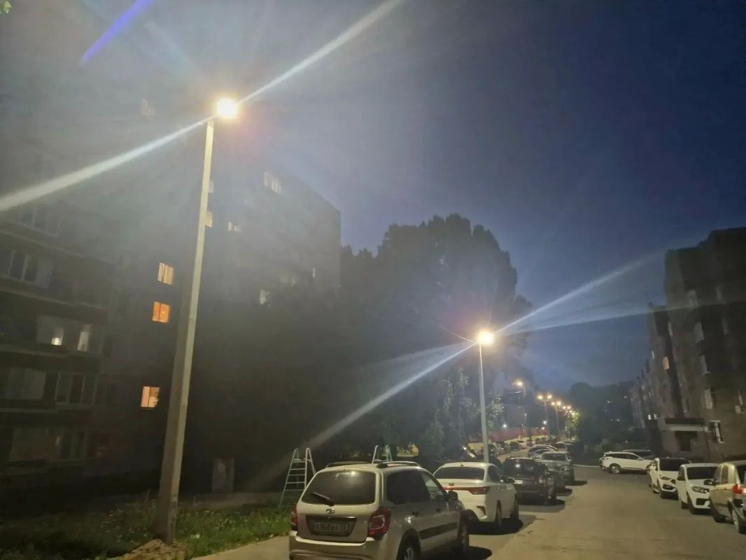 Стало светлее. В гордуме Ульяновска рассказали об установленных по наказам жителей фонарях Стало светлее. В гордуме Ульяновска рассказали об установленных по наказам жителей фонарях