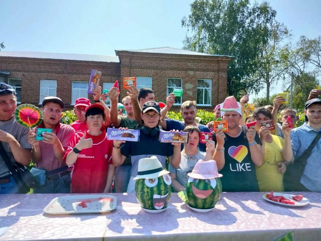 В социальных учреждениях Ульяновской области регулярно проходят разные активности, они помогают проживающим быть вовлечёнными в жизнь, двигаться, творить и общаться В социальных учреждениях Ульяновской области регулярно проходят разные активности, они помогают проживающим быть вовлечёнными в жизнь, двигаться, творить и общаться