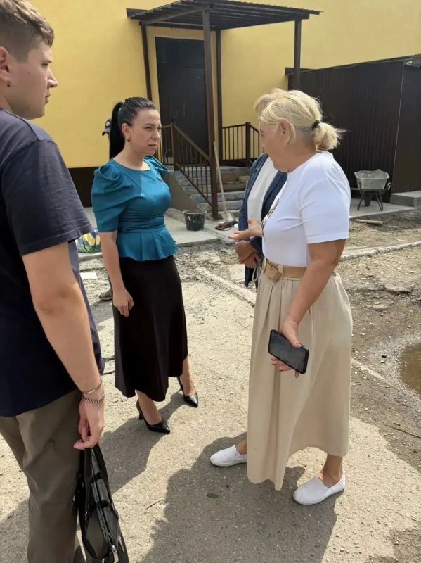 В лицее при УЛГТУ №45 завершаются работы по ремонту аварийной стены здания В лицее при УЛГТУ №45 завершаются работы по ремонту аварийной стены здания