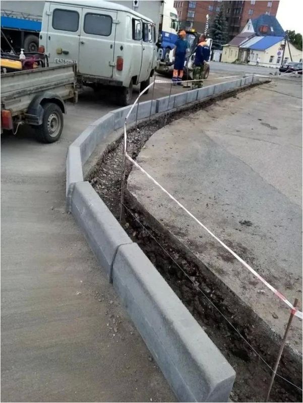 На двух общественных пространствах Ульяновска запретили передвижение на средствах индивидуальной мобильности На двух общественных пространствах Ульяновска запретили передвижение на средствах индивидуальной мобильности