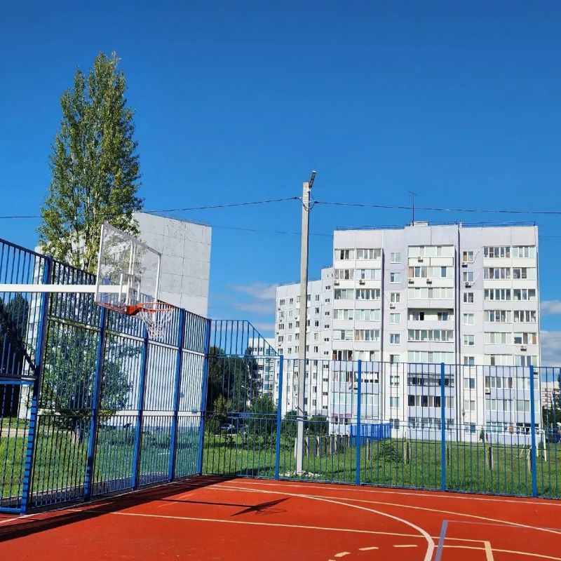 Безопасная дорога в школы: в Ульяновске продолжается модернизация уличного освещения Безопасная дорога в школы: в Ульяновске продолжается модернизация уличного освещения