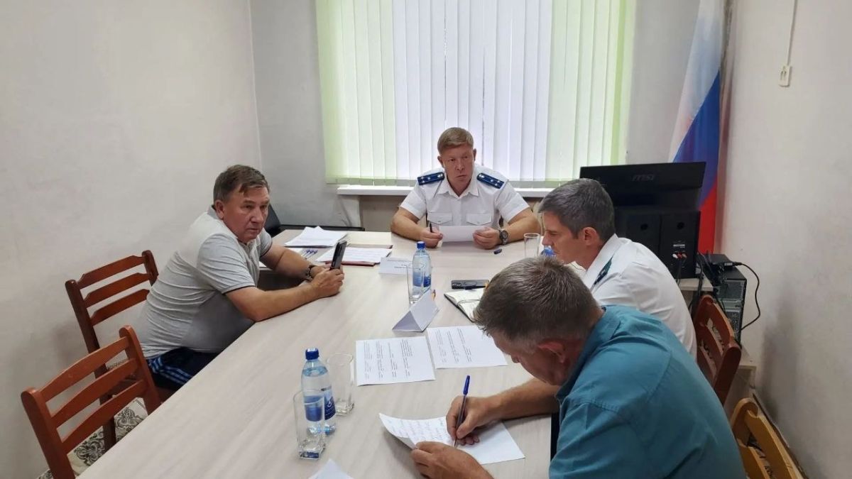Сегодня, 14 августа 2026 года, заместитель прокурора Ульяновской области Константин Ручкин посетил ОГКОУ «Барановская школа-интернат» в поселке Барановка Николаевского района Сегодня, 14 августа 2026 года, заместитель прокурора Ульяновской области Константин Ручкин посетил ОГКОУ «Барановская школа-интернат» в поселке Барановка Николаевского района