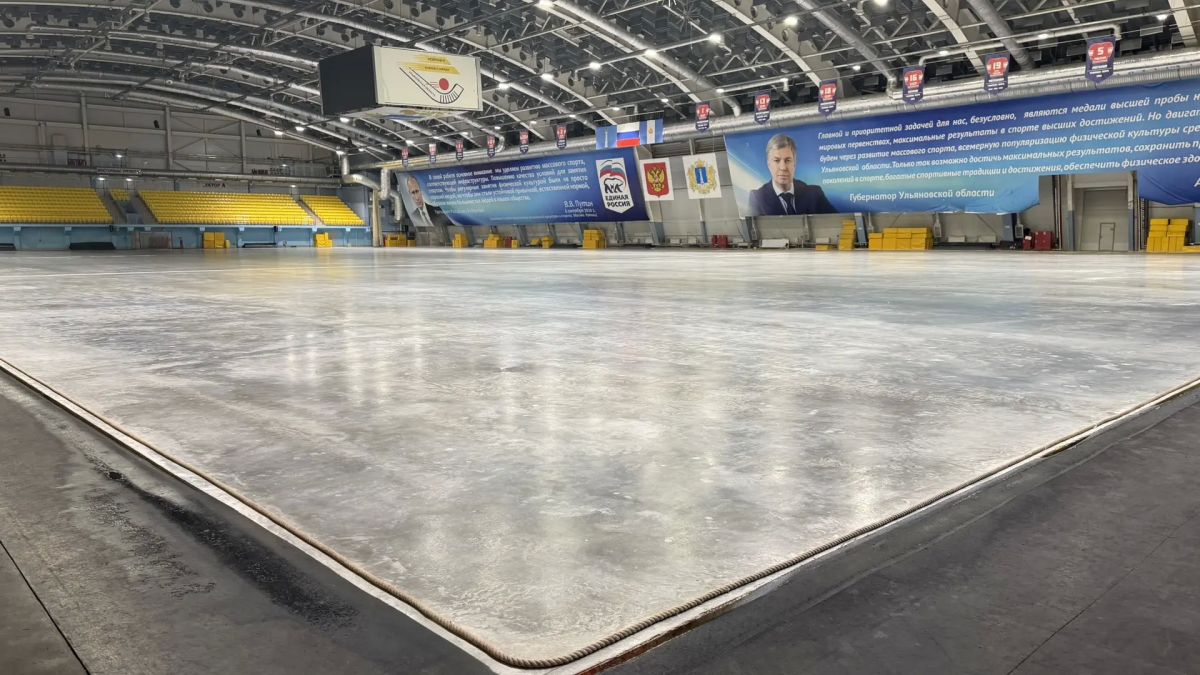 Продолжаем подготовку к заливке ледовой площадки! Продолжаем подготовку к заливке ледовой площадки!