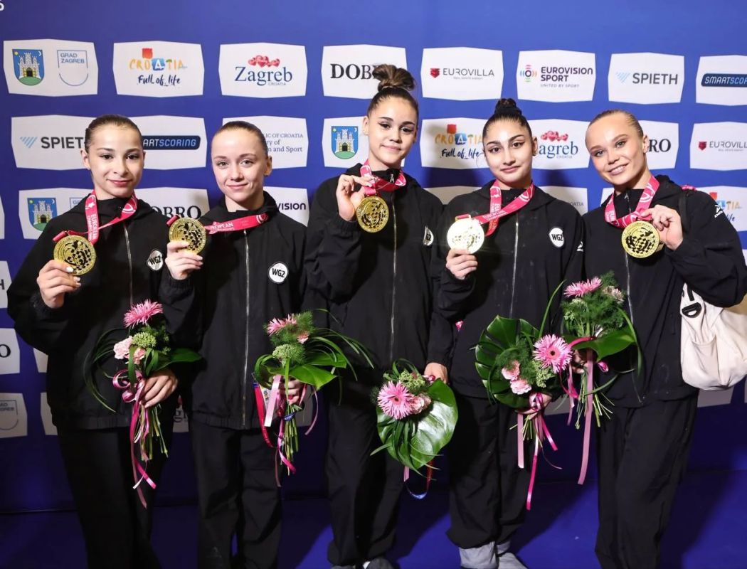 Ульяновская гимнастка Алёна Глотова в составе сборной России стала чемпионкой Европы Ульяновская гимнастка Алёна Глотова в составе сборной России стала чемпионкой Европы