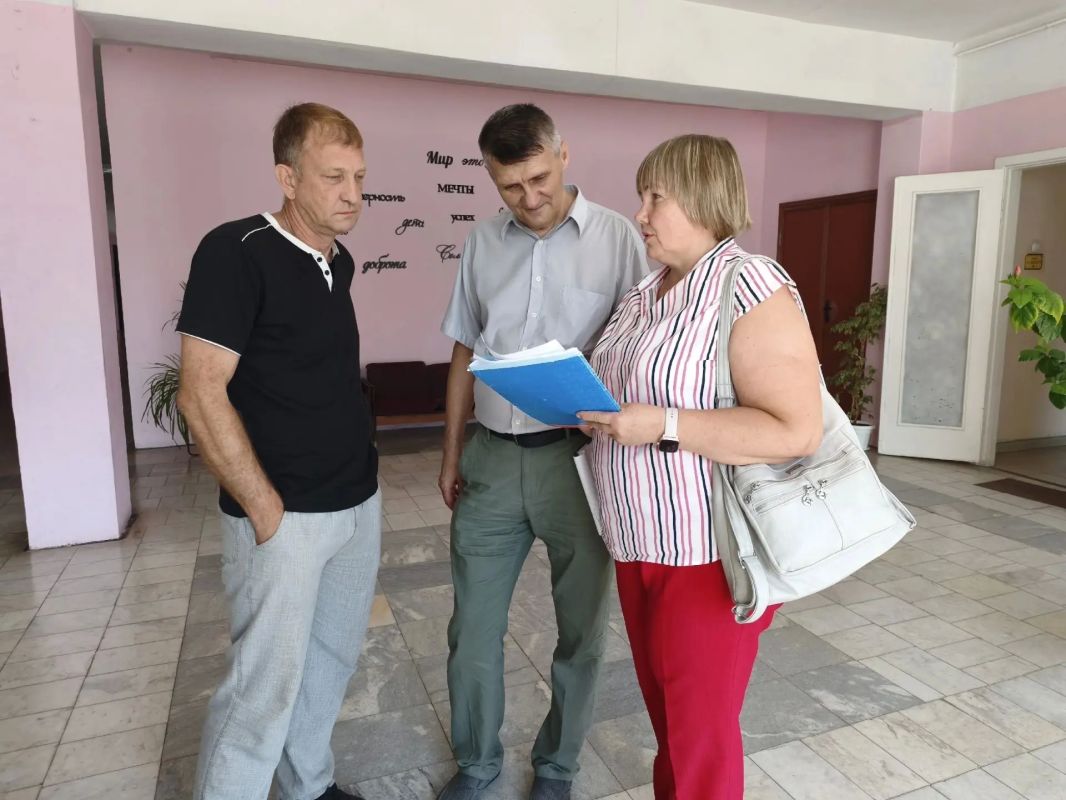 В рамках подготовки к сентябрьским выборам территориальные избиркомы совместно с органами местного самоуправления проводят проверку избирательных участков и осмотр предоставляемых помещений для работы участковых комиссий В рамках подготовки к сентябрьским выборам территориальные избиркомы совместно с органами местного самоуправления проводят проверку избирательных участков и осмотр предоставляемых помещений для работы участковых комиссий
