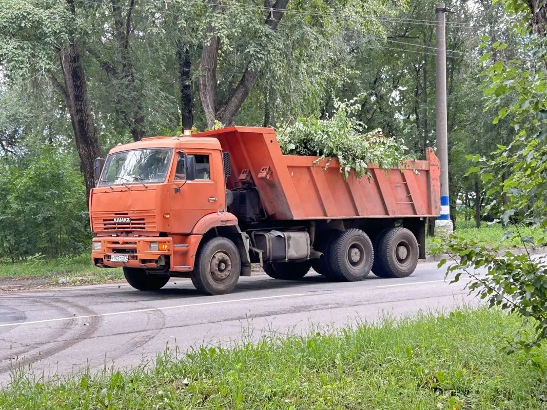 В Заволжском районе сегодня проходит санитарная пятница — общегородская инициатива главы Ульяновска Александра Болдакина В Заволжском районе сегодня проходит санитарная пятница — общегородская инициатива главы Ульяновска Александра Болдакина