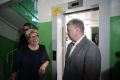 Алексей Русских: Завершаем замену старых лифтов по плану 2026 года в многоэтажках Ульяновска и Димитровграда