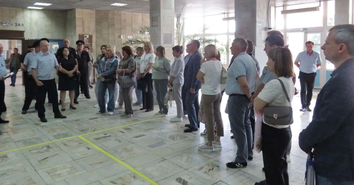 Готовность к любым вызовам: организаторы выборов приняли участие в масштабном командно-штабном учении Готовность к любым вызовам: организаторы выборов приняли участие в масштабном командно-штабном учении