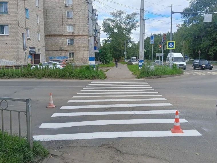 За 26 августа ульяновские дорожники ремонтировали 20 участков проезжей части и тротуаров За 26 августа ульяновские дорожники ремонтировали 20 участков проезжей части и тротуаров