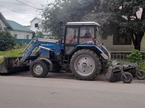 В Ульяновске улучшают переезды через трамвайные пути В Ульяновске улучшают переезды через трамвайные пути