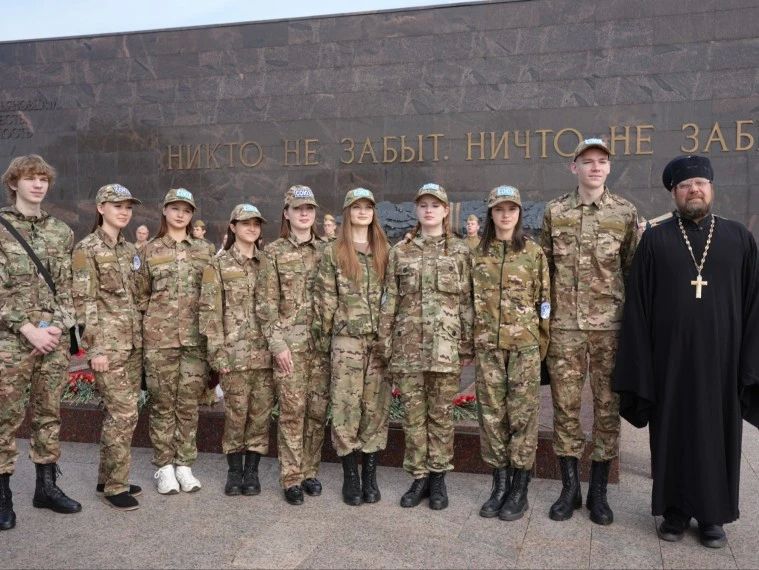 В Ульяновске почтили память героев Второй мировой войны В Ульяновске почтили память героев Второй мировой войны