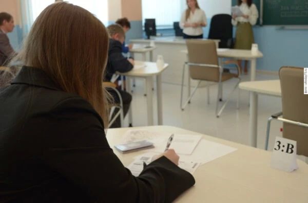 В Минпросвещения опровергли информацию об искусственном «выдавливании» из школ выпускников девятого класса