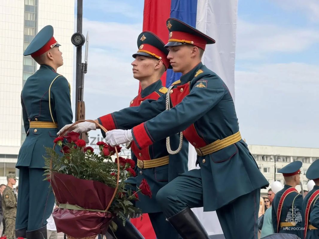 3 сентября - День солидарности в борьбе с терроризмом 3 сентября - День солидарности в борьбе с терроризмом