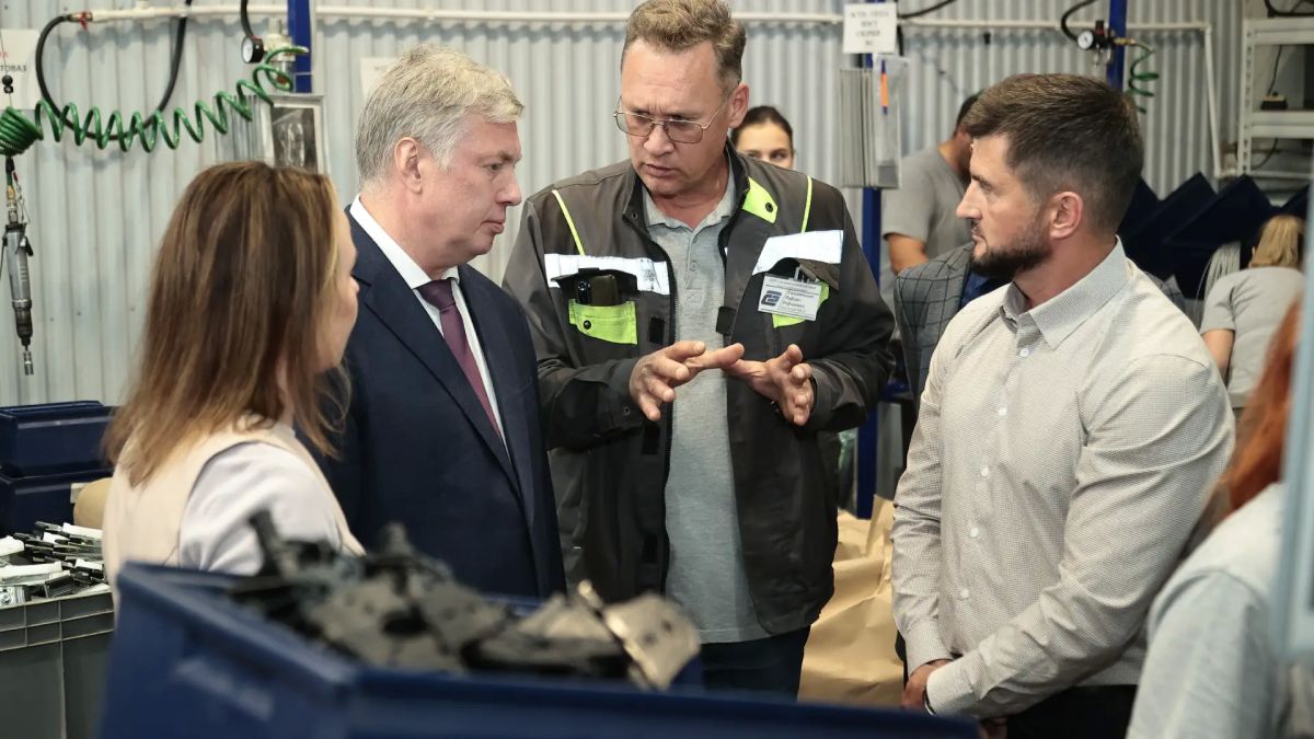 На «Димитровградском заводе стеклоподъемников» реализован проект по модернизации производства На «Димитровградском заводе стеклоподъемников» реализован проект по модернизации производства