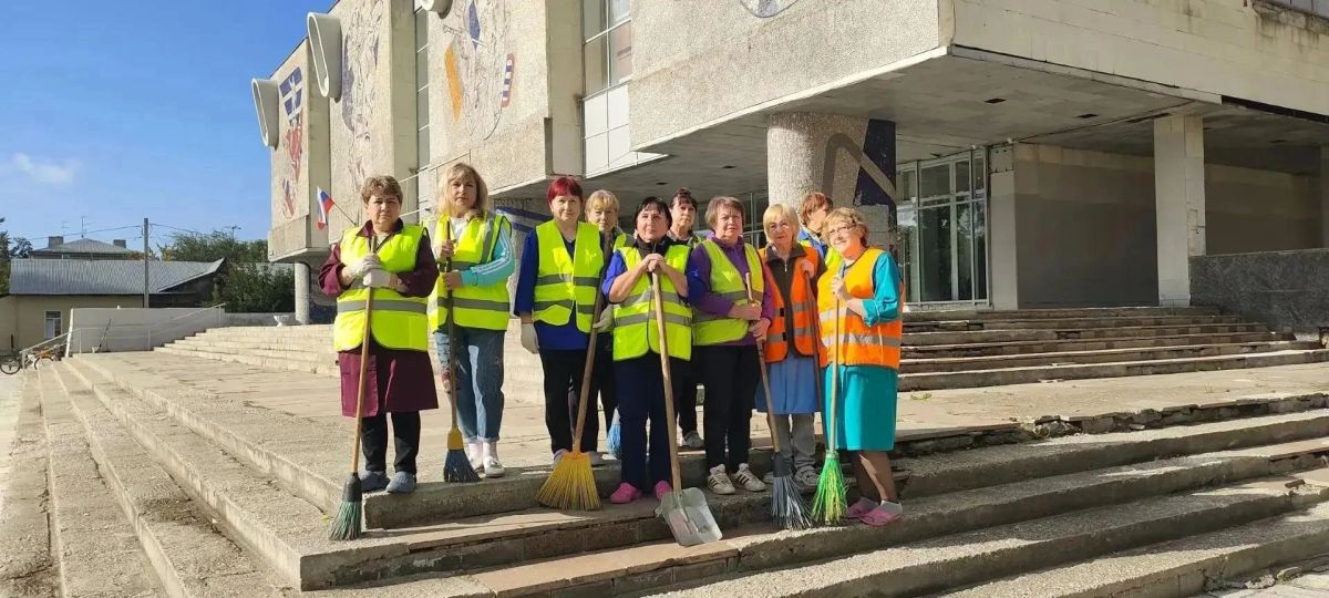 Учреждения культуры вышли на субботник в канун празднования Дня города — 11 сентября приводят в порядок территории парков, библиотек, ДШИ и Домов культуры Учреждения культуры вышли на субботник в канун празднования Дня города — 11 сентября приводят в порядок территории парков, библиотек, ДШИ и Домов культуры