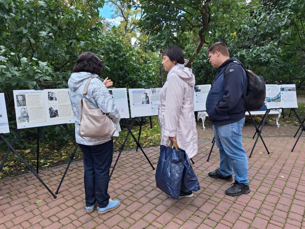 В сквере имени Н.М. Карамзина проходит эллюстративно-книжная ярмарка В сквере имени Н.М. Карамзина проходит эллюстративно-книжная ярмарка