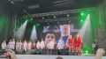На Соборной площади прошла зажигательная спортивная зарядка под руководством чемпиона мира и Европы по кикбоксингу Сергея Жукова