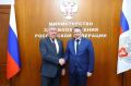 Первый заместитель Председателя Законодательного Собрания Ульяновской области Владимир Камеко встретился с министром здравоохранения РФ Михаилом Мурашко