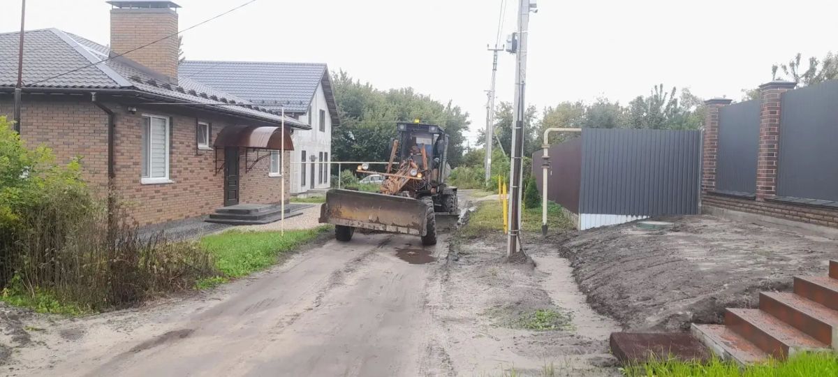 Ульяновские озеленители готовят клумбы к высадке луковиц тюльпанов Ульяновские озеленители готовят клумбы к высадке луковиц тюльпанов