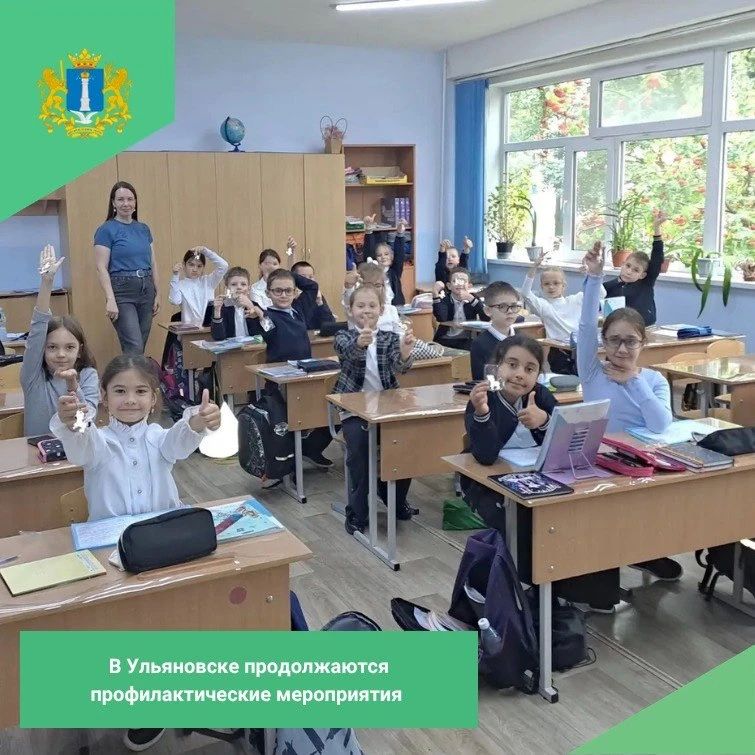 Специалисты Дирекции безопасности дорожного движения и сотрудники Госавтоинспекции провели совместные уроки безопасности дорожного движения для учащихся Средней школы №51 им.А.М.Аблукова