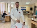 Главный врач Ульяновского областного клинического центра специализированных видов медицинской помощи проголосовал на временном участке, организованном на базе больницы