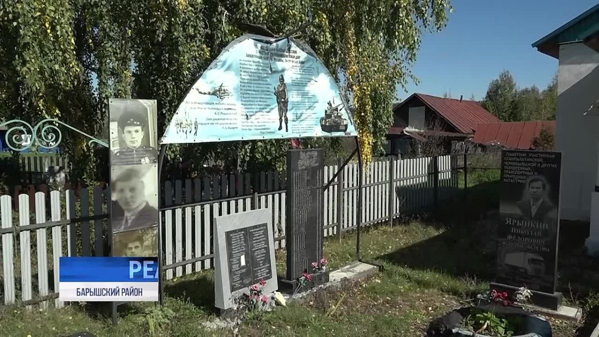 Голосование в сёлах.. Село традиционно голосует активно. Для жителей скромно населенных пунктов выборы — действительно праздник, на который отправляются с детьми, внуками и верой в светлое будущее. И если в советские времена...