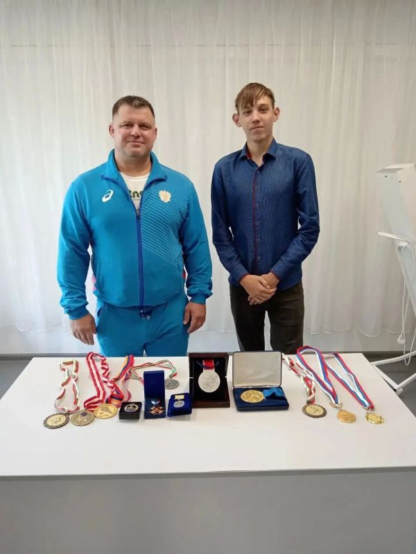 «Путь к победе»: чемпион, который зажигает сердца! «Путь к победе»: чемпион, который зажигает сердца!