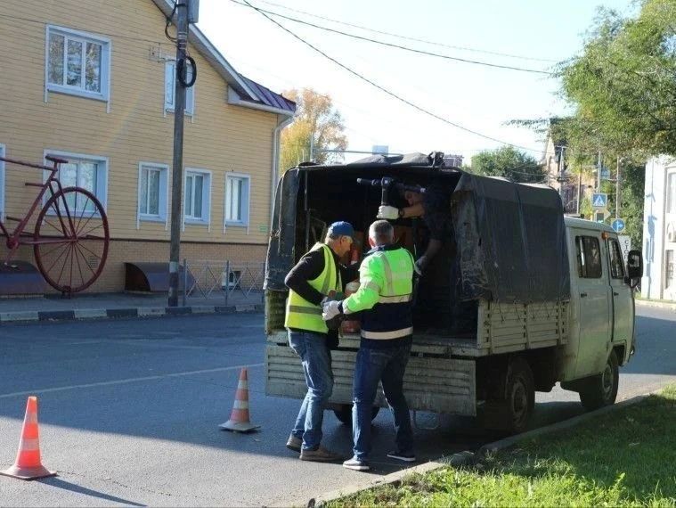 В Ульяновске начали эвакуировать брошенные самокаты В Ульяновске начали эвакуировать брошенные самокаты