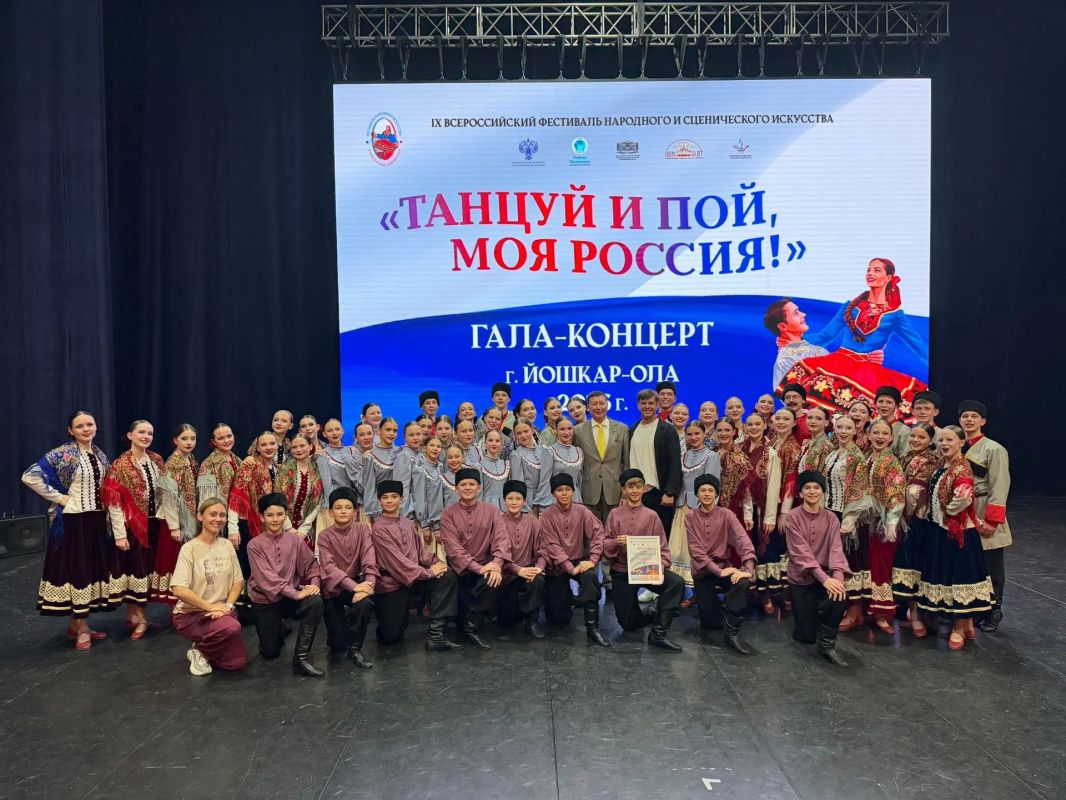 Народный коллектив, ансамбль танца «Симбирские узоры» выступит в Государственном Кремлёвском дворце 30 ноября!