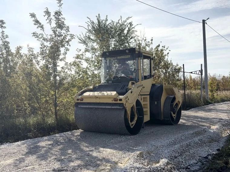 В Заволжском районе Ульяновска построили новую пешеходную дорогу В Заволжском районе Ульяновска построили новую пешеходную дорогу