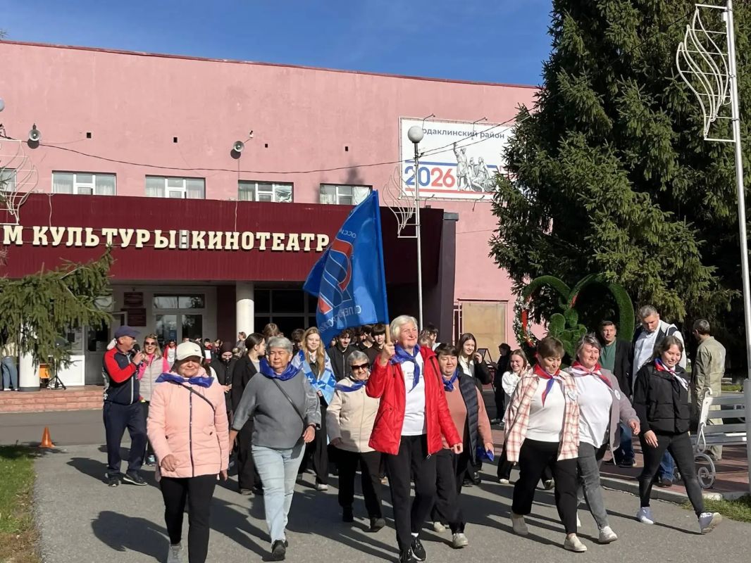 «10 000 шагов к жизни»: сотрудники Чердаклинской районной больницы присоединились к акции