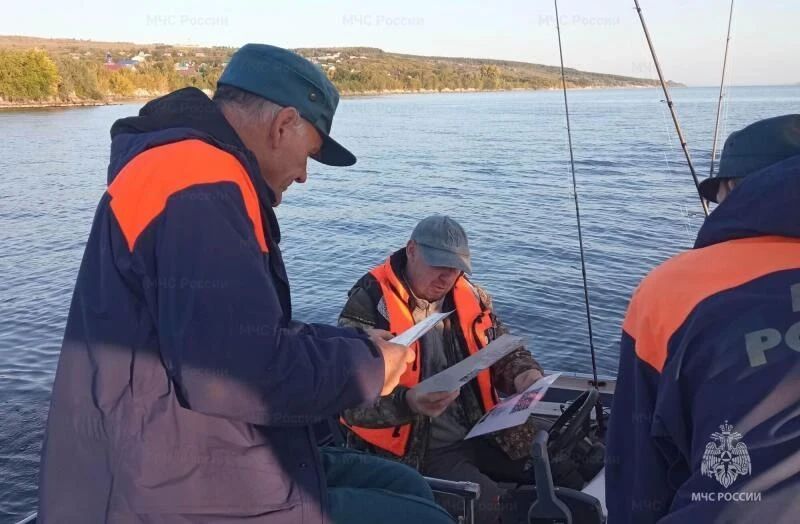 Безопасность на водоемах в осенний период Безопасность на водоемах в осенний период