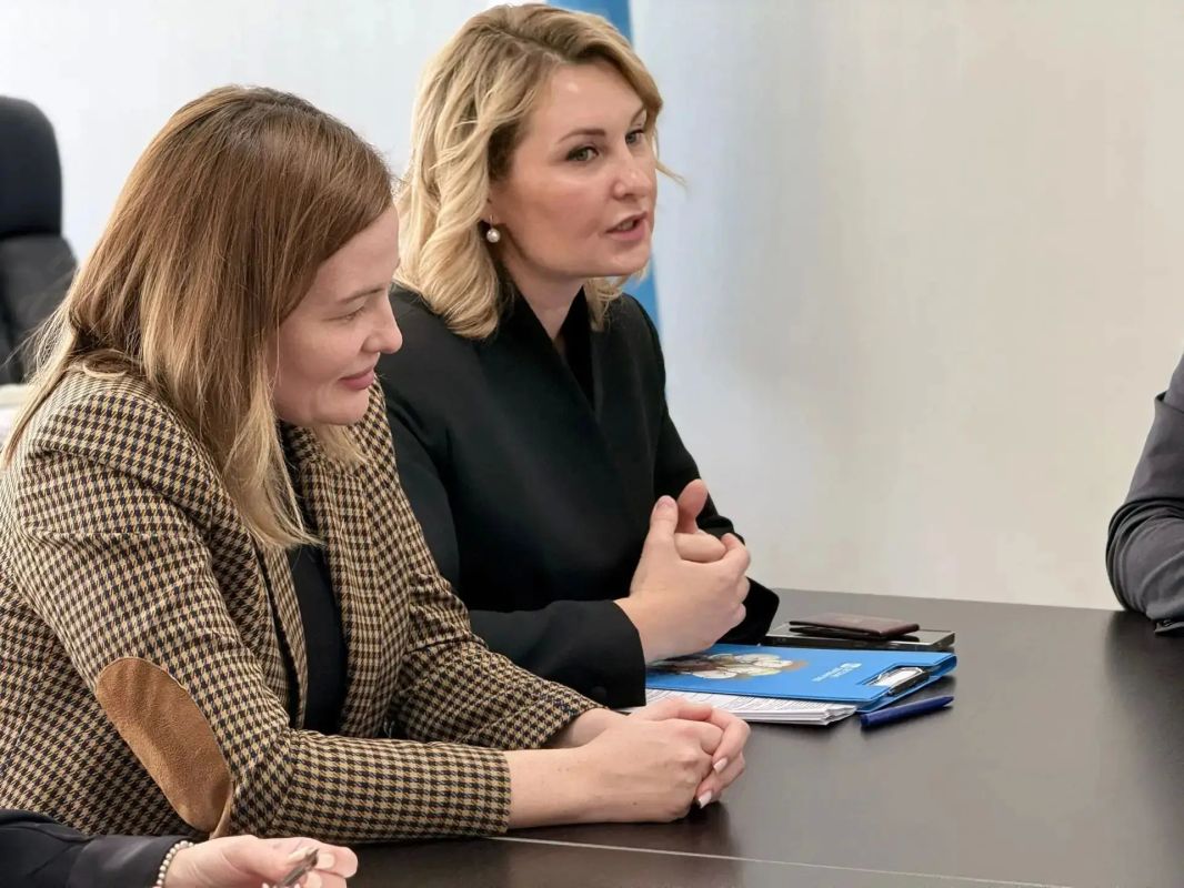 Провели рабочее совещание с Министерством физической культуры и спорта Ульяновской области Провели рабочее совещание с Министерством физической культуры и спорта Ульяновской области